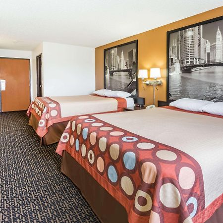 Super 8 By Wyndham Dixon Motel Luaran gambar
