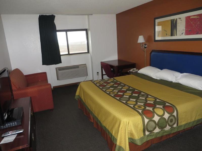 Super 8 By Wyndham Dixon Motel Luaran gambar